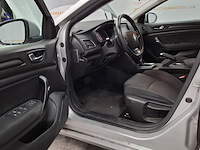 Personenauto, renault, megane - afbeelding 17 van  47
