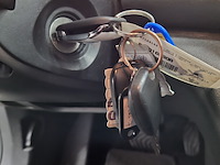 Personenauto, renault, megane - afbeelding 22 van  47