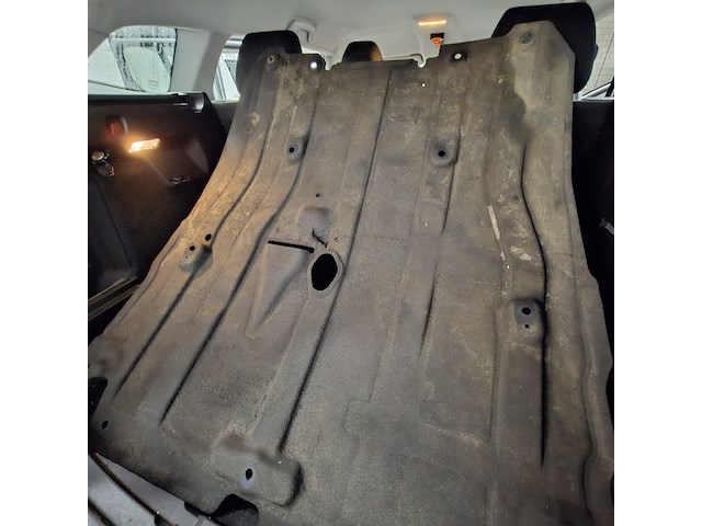 Personenauto, renault, megane - afbeelding 31 van  47