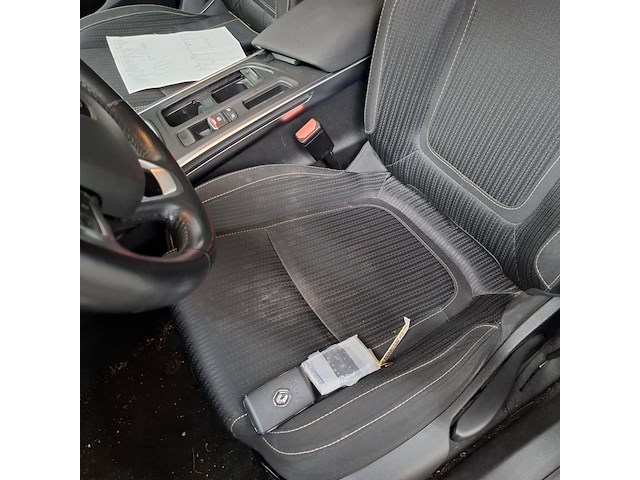 Personenauto, renault, megane - afbeelding 18 van  55