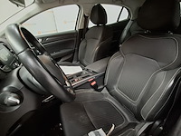 Personenauto, renault, megane - afbeelding 19 van  55