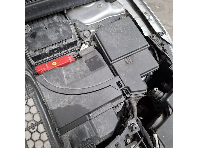 Personenauto, renault, megane - afbeelding 42 van  55