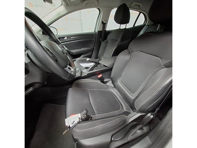 Personenauto, renault, megane - afbeelding 18 van  57