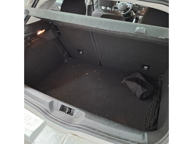 Personenauto, renault, megane - afbeelding 29 van  57