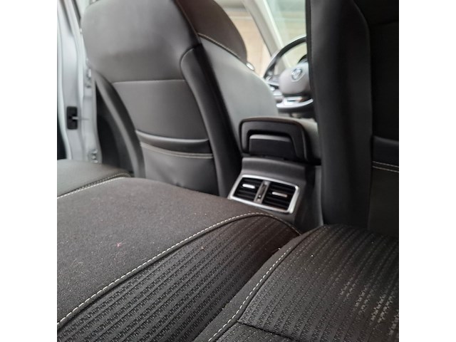 Personenauto, renault, megane - afbeelding 31 van  57
