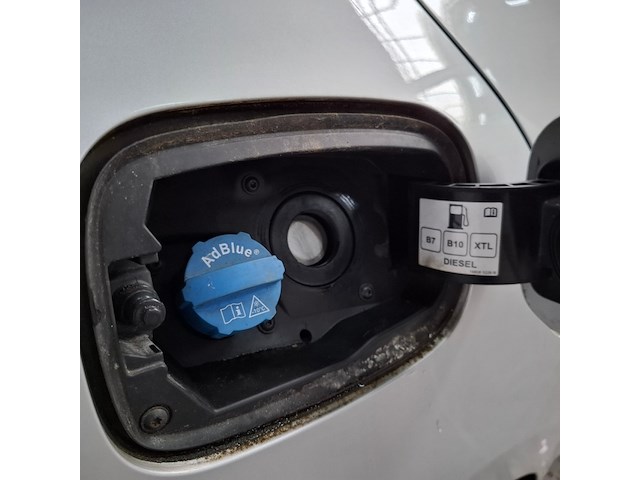Personenauto, renault, megane - afbeelding 36 van  57