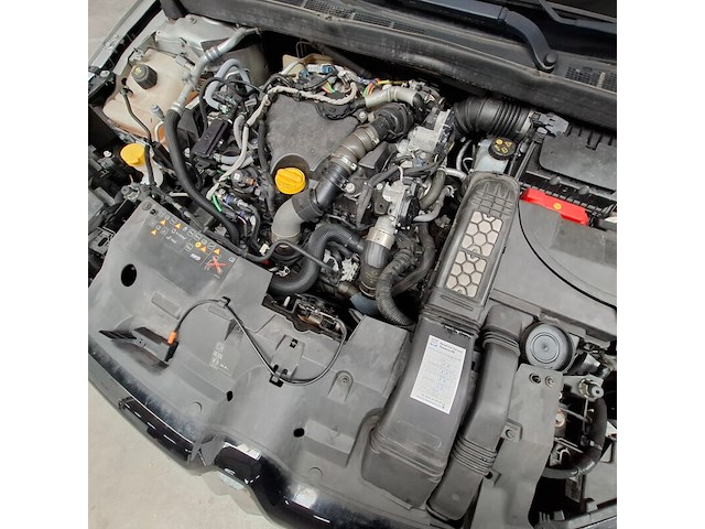 Personenauto, renault, megane - afbeelding 41 van  57