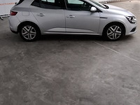 Personenauto, renault, megane - afbeelding 19 van  24