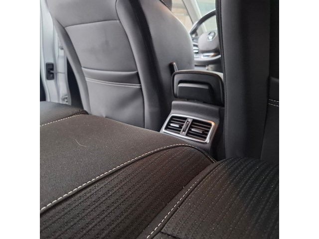 Personenauto, renault, megane - afbeelding 36 van  60