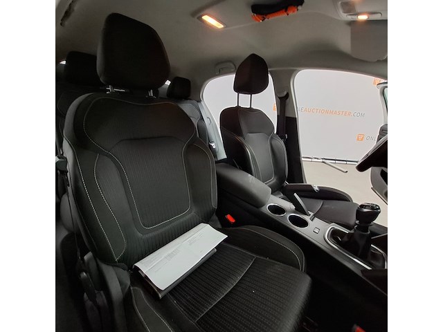 Personenauto, renault, megane - afbeelding 38 van  60