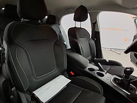 Personenauto, renault, megane - afbeelding 38 van  60