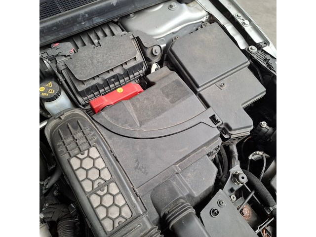 Personenauto, renault, megane - afbeelding 44 van  60