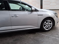 Personenauto, renault, megane - afbeelding 10 van  15