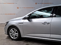 Personenauto, renault, megane - afbeelding 15 van  15