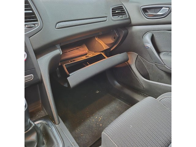 Personenauto, renault, megane - afbeelding 20 van  39