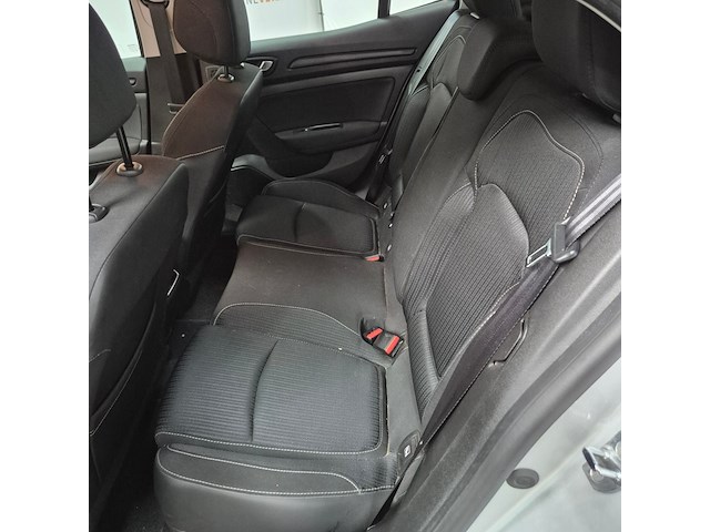 Personenauto, renault, megane - afbeelding 22 van  39