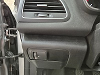 Personenauto, renault, megane - afbeelding 15 van  45
