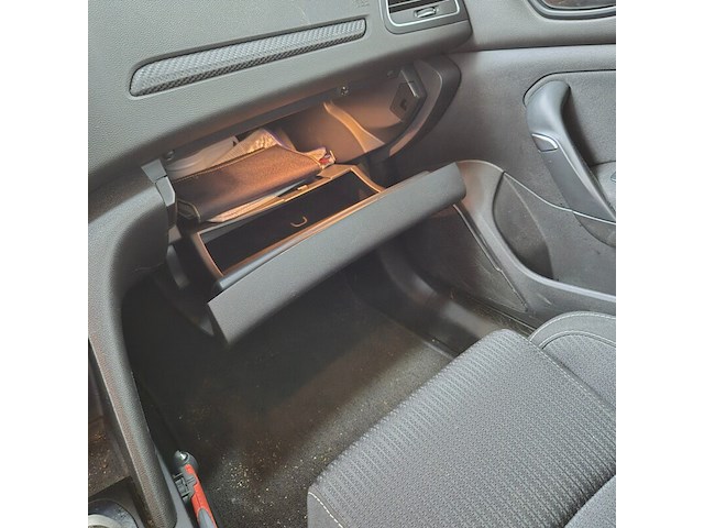 Personenauto, renault, megane - afbeelding 22 van  45