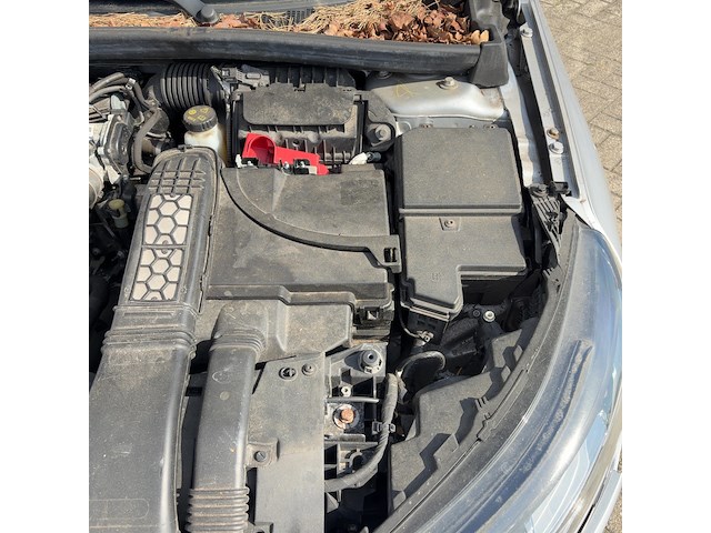 Personenauto, renault, megane - afbeelding 21 van  35