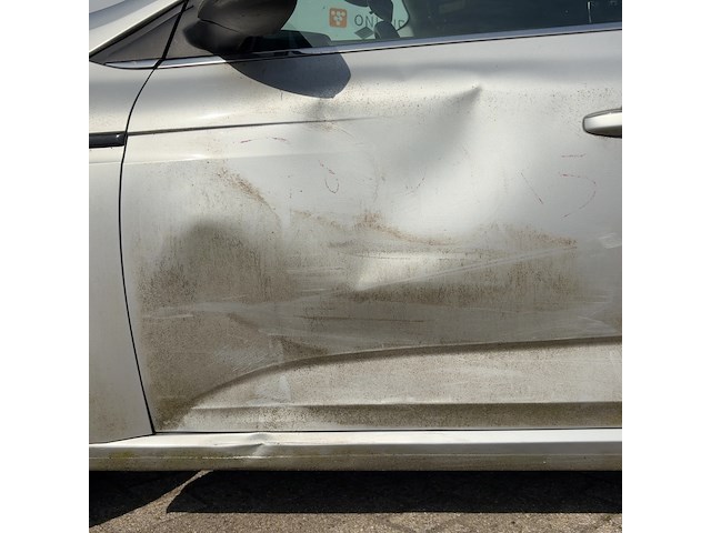 Personenauto, renault, megane - afbeelding 27 van  35
