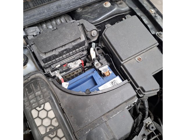 Personenauto, renault, megane - afbeelding 51 van  61