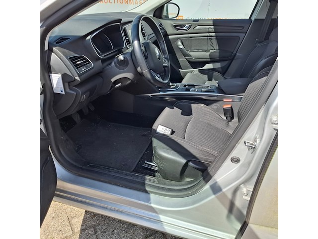 Personenauto, renault, megane - afbeelding 18 van  54