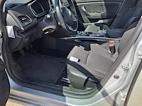 Personenauto, renault, megane - afbeelding 18 van  54