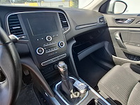Personenauto, renault, megane - afbeelding 26 van  54