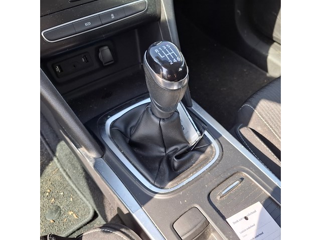 Personenauto, renault, megane - afbeelding 28 van  62