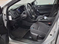Personenauto, renault, megane - afbeelding 21 van  64