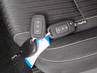 Personenauto, renault, megane - afbeelding 22 van  64