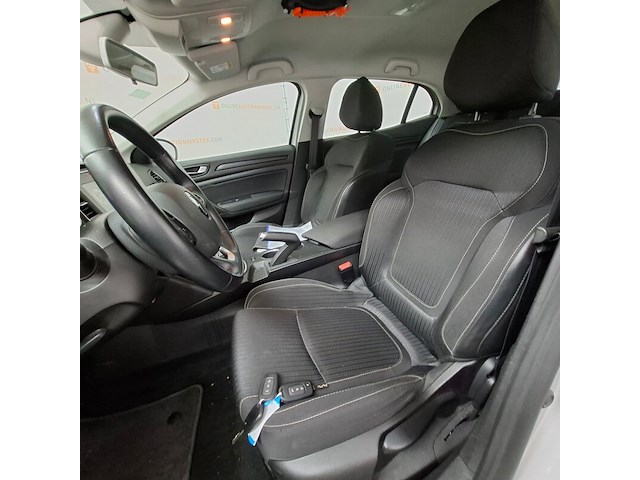 Personenauto, renault, megane - afbeelding 25 van  64