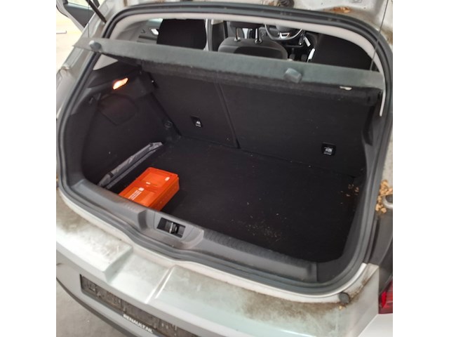 Personenauto, renault, megane - afbeelding 35 van  60