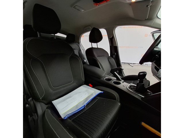 Personenauto, renault, megane - afbeelding 39 van  60
