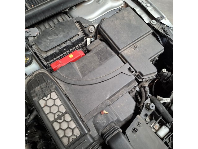 Personenauto, renault, megane - afbeelding 47 van  60