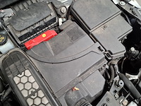 Personenauto, renault, megane - afbeelding 47 van  60