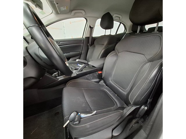 Personenauto, renault, megane - afbeelding 22 van  62