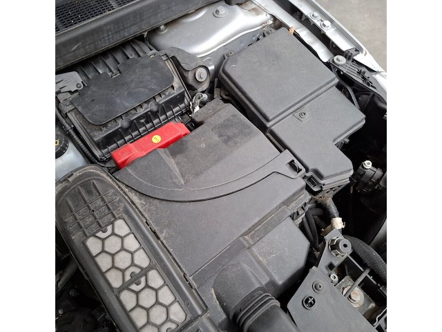Personenauto, renault, megane - afbeelding 49 van  62