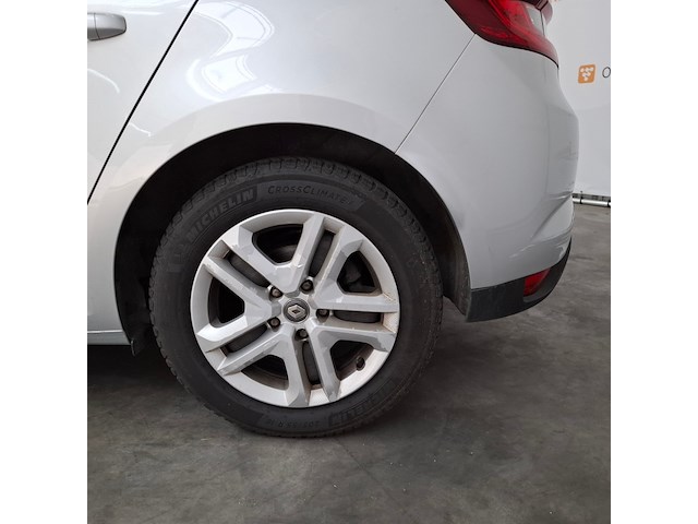 Personenauto, renault, megane - afbeelding 19 van  67
