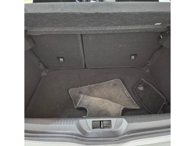 Personenauto, renault, megane - afbeelding 7 van  39