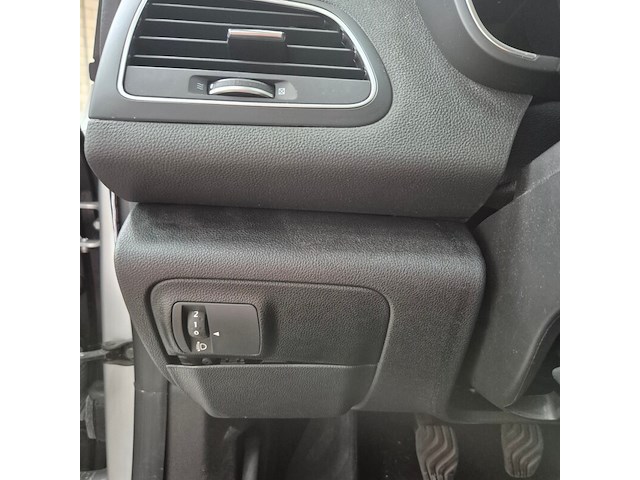 Personenauto, renault, megane - afbeelding 14 van  39