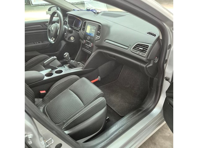 Personenauto, renault, megane - afbeelding 26 van  39