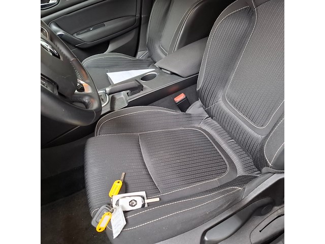 Personenauto, renault, megane - afbeelding 24 van  62