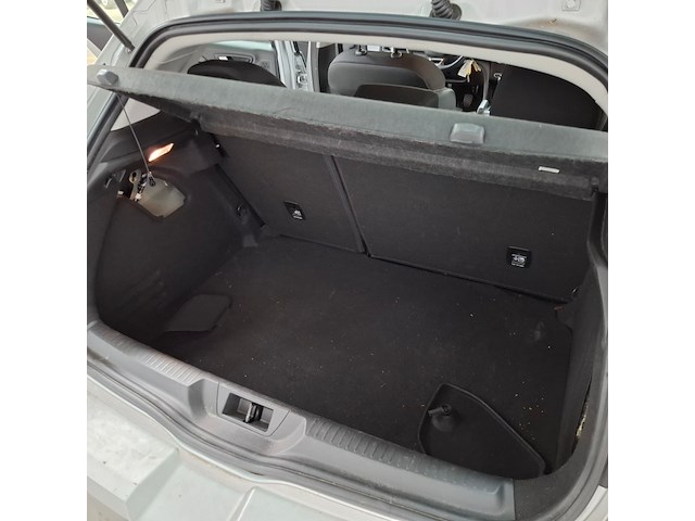 Personenauto, renault, megane - afbeelding 37 van  62