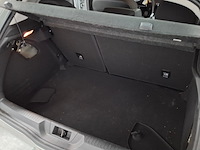 Personenauto, renault, megane - afbeelding 37 van  62