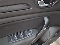 Personenauto, renault, megane - afbeelding 21 van  59