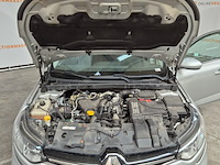 Personenauto, renault, megane - afbeelding 27 van  38