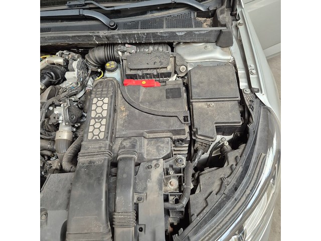 Personenauto, renault, megane - afbeelding 30 van  38