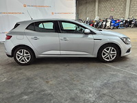 Personenauto, renault, megane - afbeelding 33 van  38