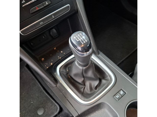 Personenauto, renault, megane - afbeelding 33 van  64